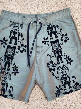 men's swim trunks 34 black velvet Tiki on nylon